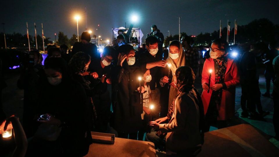 گرامیداشت شهدای کابل در میدان آزادی