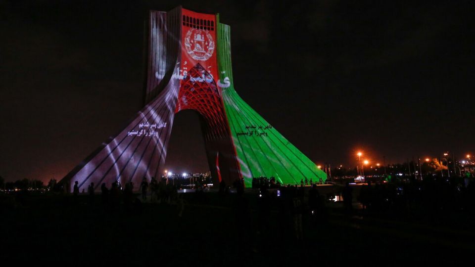 گرامیداشت شهدای کابل در میدان آزادی