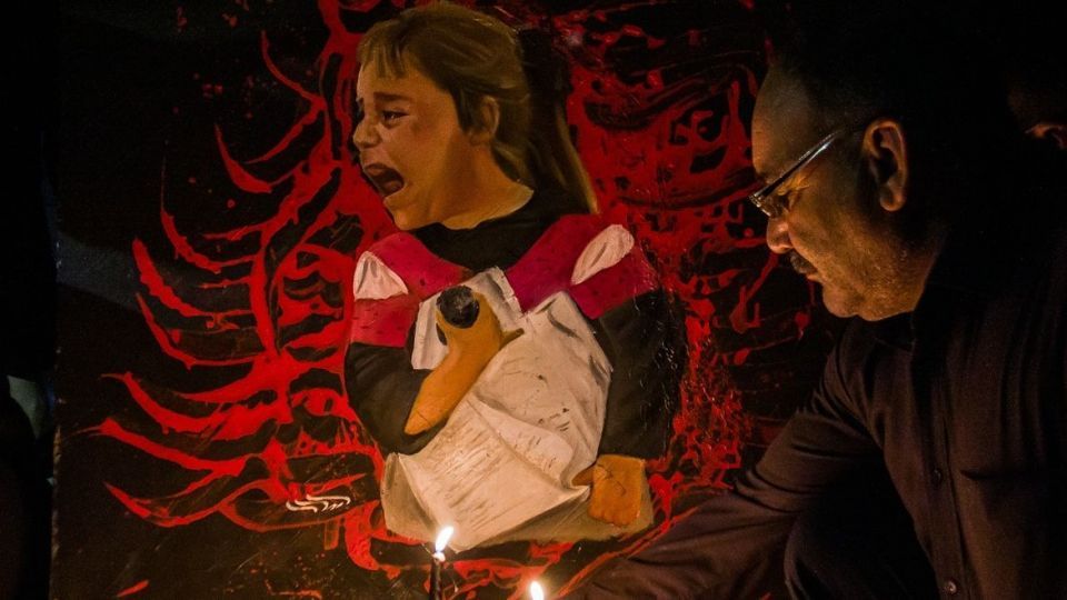 نورپردازی سه بعدی در میدان آزادی با موضوع همدردی با مردم افغانستان