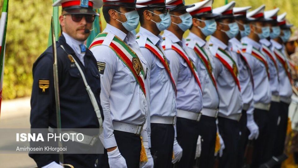 تشییع پیکر دو شهید گمنام دفاع مقدس در بندر شهید رجایی