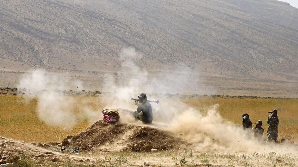 مسابقه اربابان آتش - سیاخ دارنگون