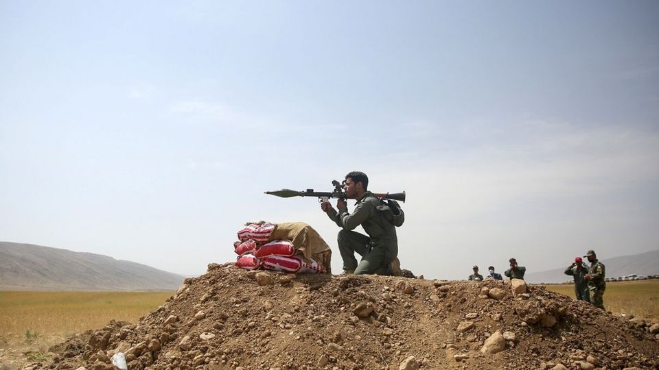 مسابقه اربابان آتش - سیاخ دارنگون