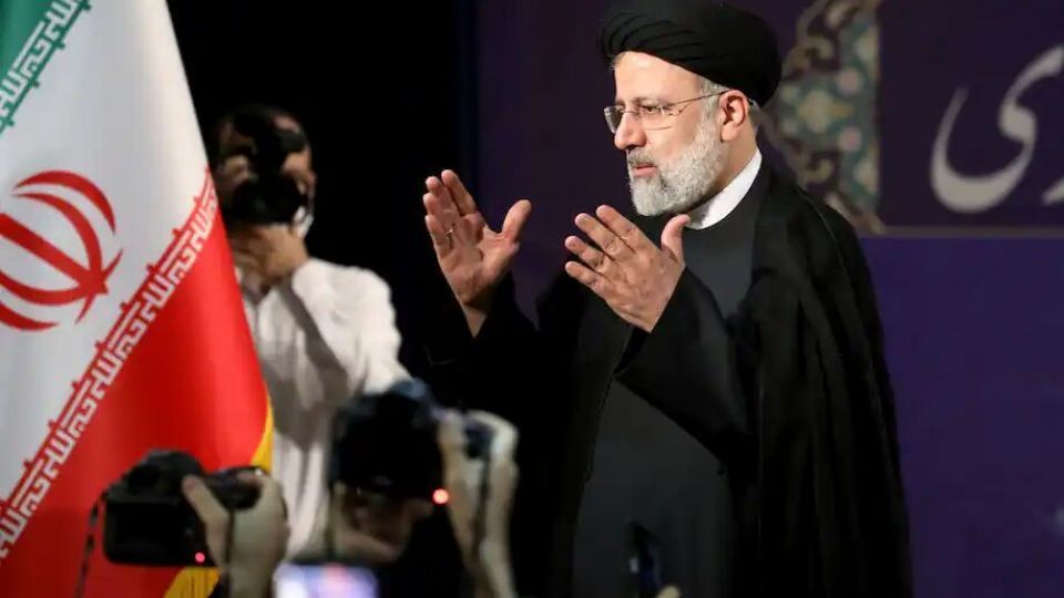 رییسی: مسئولان باید همیشه خود را در معرض نقد قرار دهند