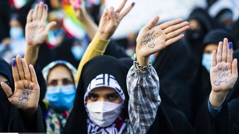 حضور سید ابراهیم رئیسی در جمع مردم ورامین