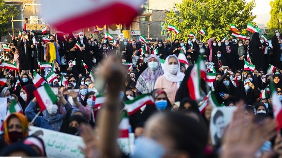 حضور سید ابراهیم رئیسی در جمع مردم ورامین