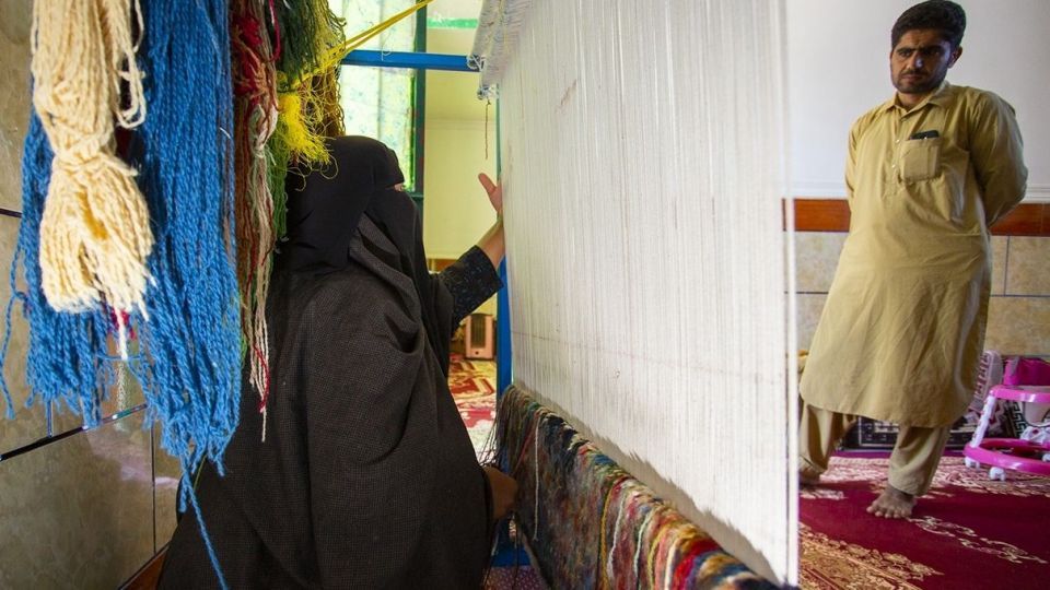 قالیبافی در «اردوگاه»