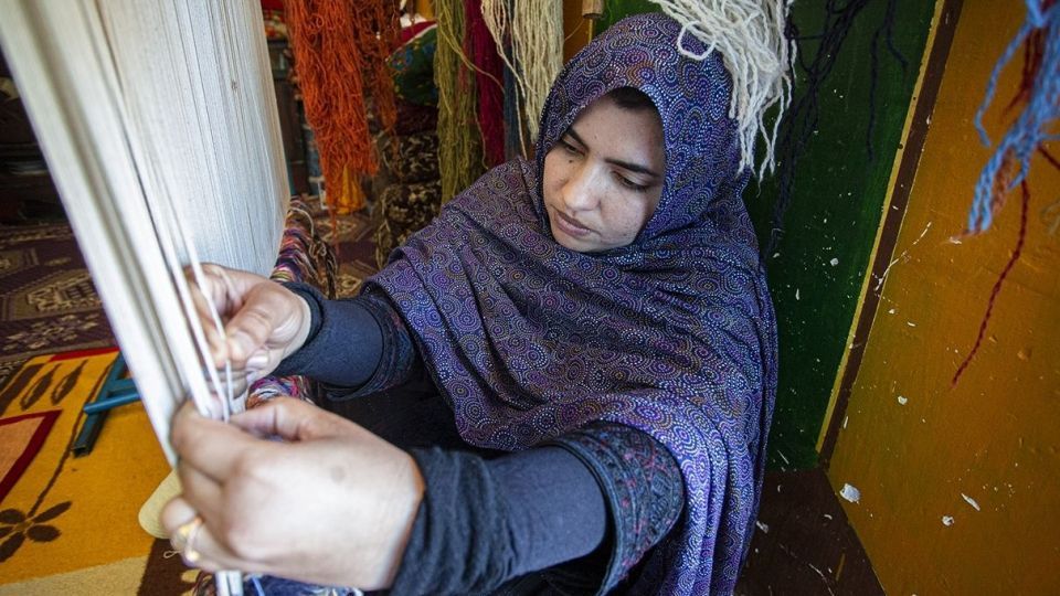 قالیبافی در «اردوگاه»