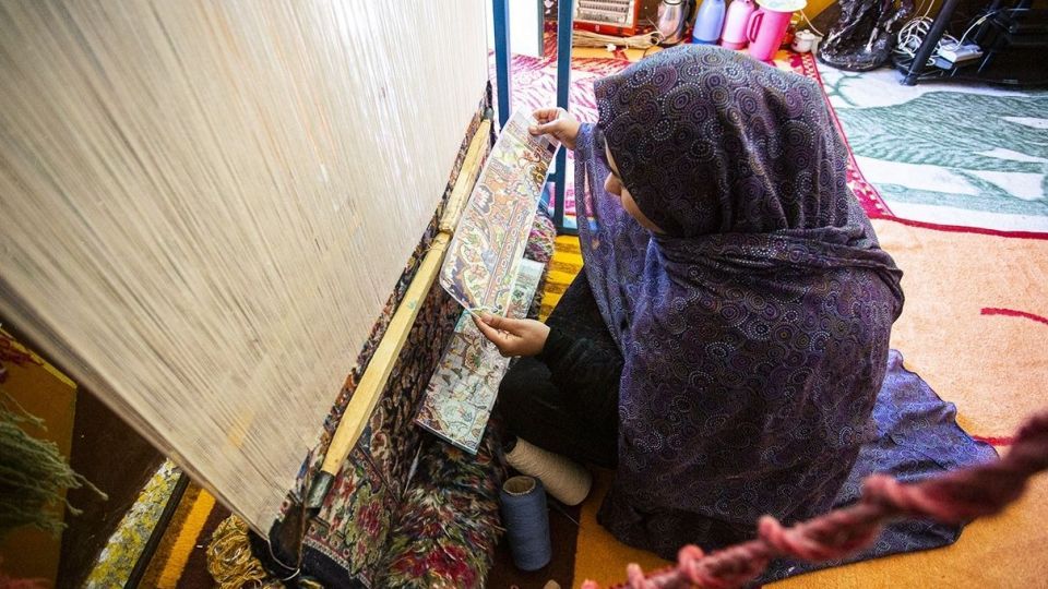 قالیبافی در «اردوگاه»