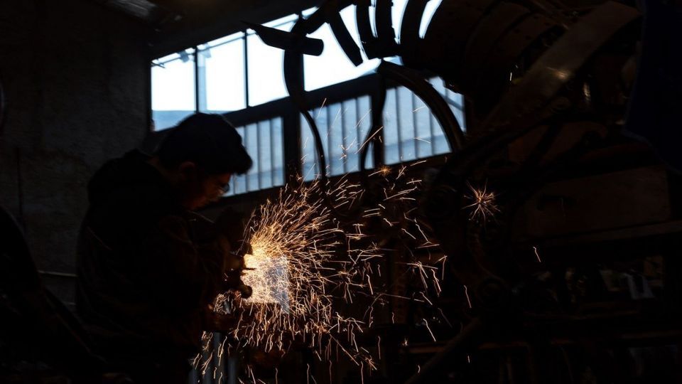 مجسمه سازی با ضایعات فلزی