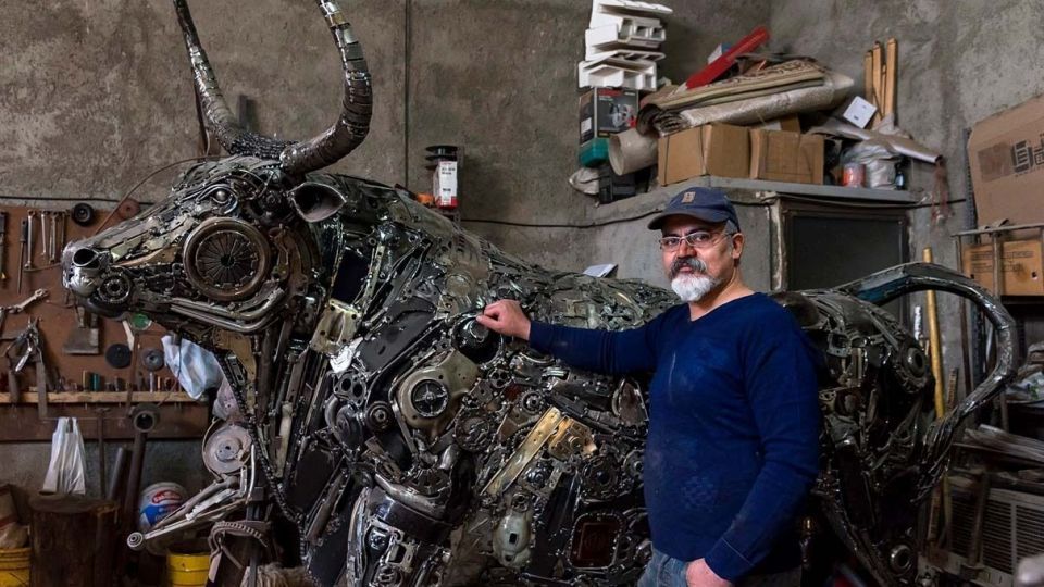 مجسمه سازی با ضایعات فلزی