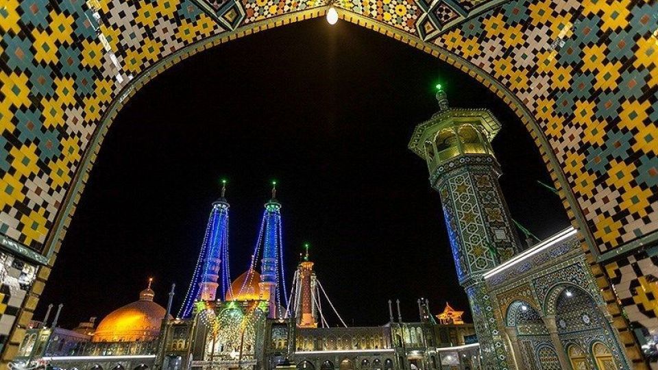 بمناسبت ولادت حضرت معصومه (س)