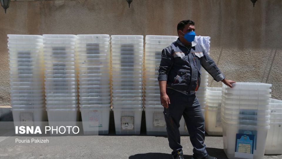 آماده سازی صندوق‌های اخذ رای - همدان