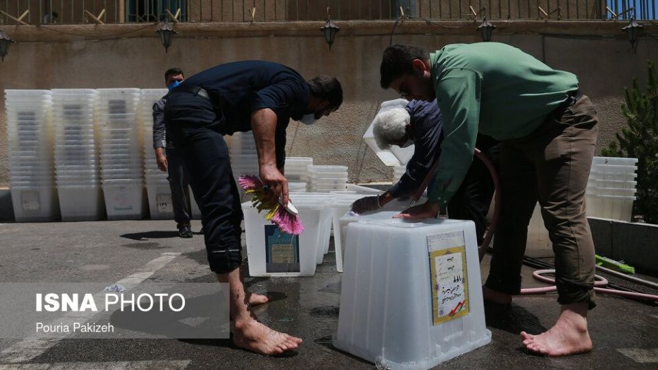 آماده سازی صندوق‌های اخذ رای - همدان