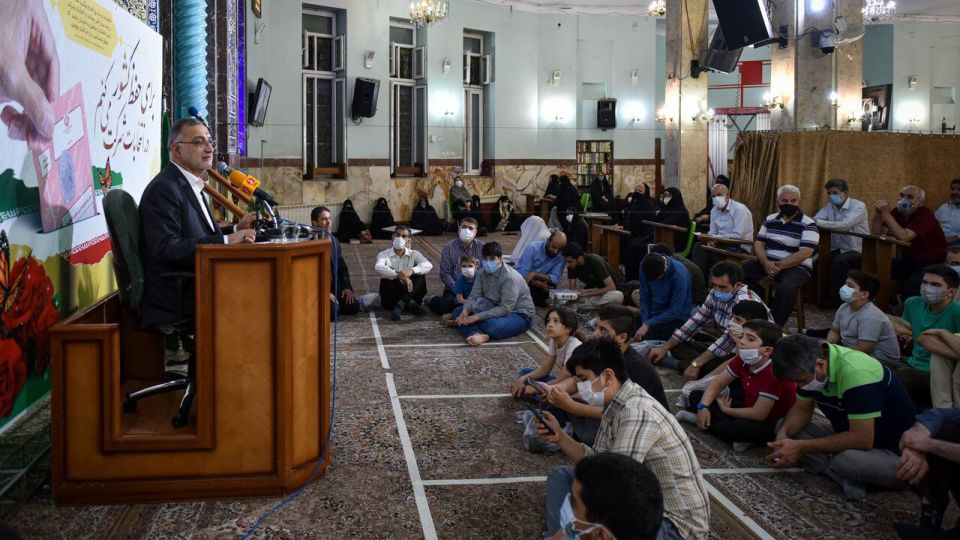 حضور علیرضا زاکانی در مسجد جامع نارمک