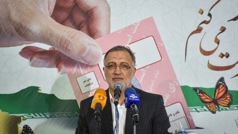 حضور علیرضا زاکانی در مسجد جامع نارمک