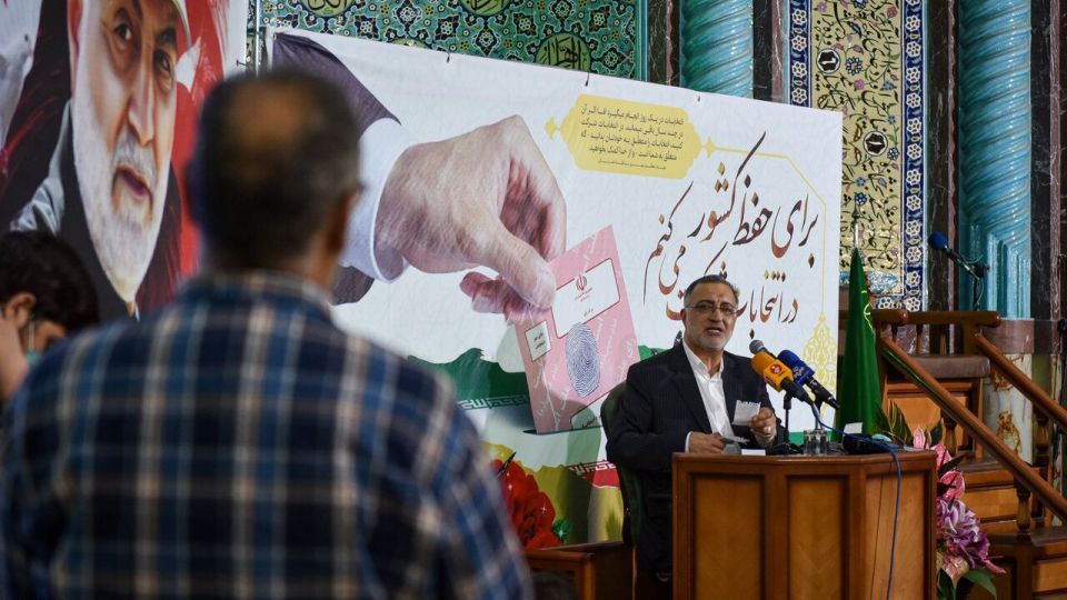 حضور علیرضا زاکانی در مسجد جامع نارمک