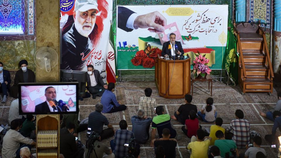 حضور علیرضا زاکانی در مسجد جامع نارمک