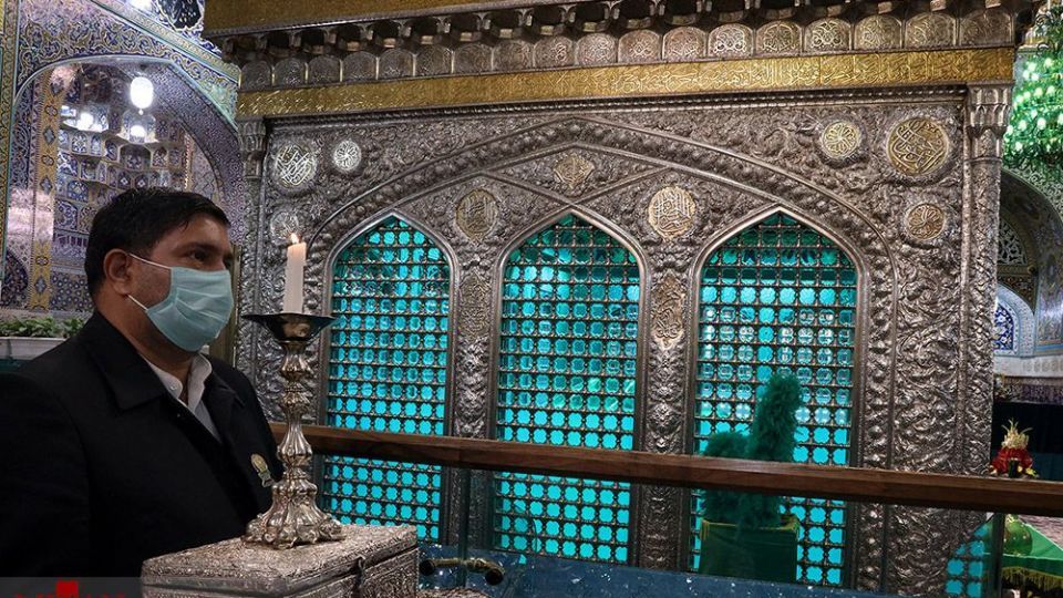 مراسم غبار روبی ضریح مطهر امام رضا (ع)