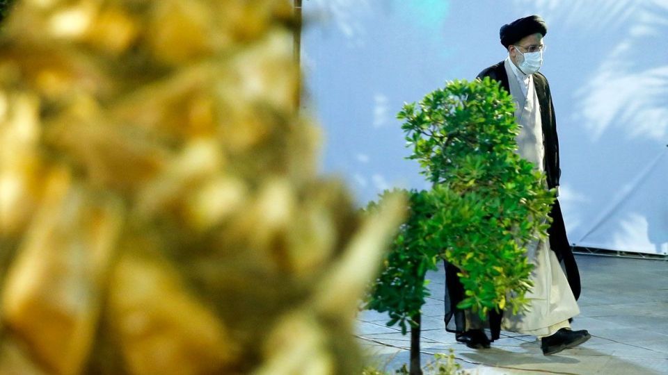  دیدار رئیسی باجمعی از شاعران، نویسندگان و ناشران