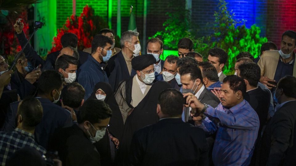 دیدار سید ابراهیم رئیسی با جمعی از اهالی ورزش