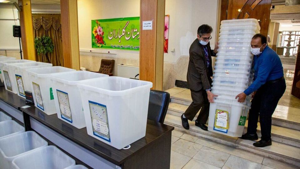  آماده سازی صندوق‌های اخذ رای