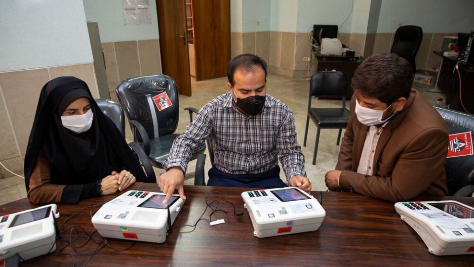  آماده سازی صندوق‌های اخذ رای