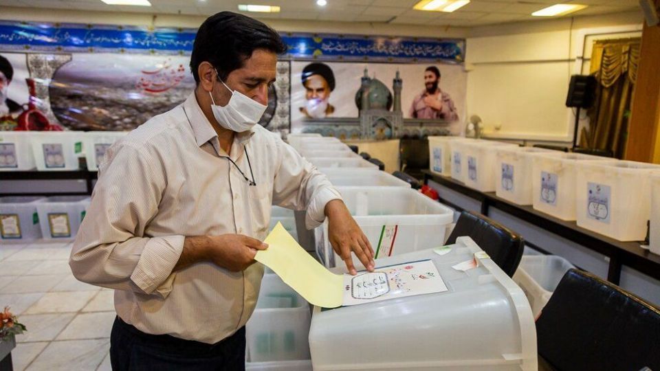  آماده سازی صندوق‌های اخذ رای