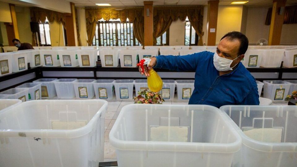  آماده سازی صندوق‌های اخذ رای