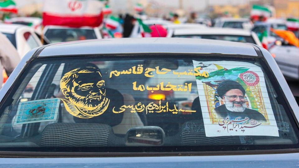 کاروان خودرویی هواداران رئیسی در قم