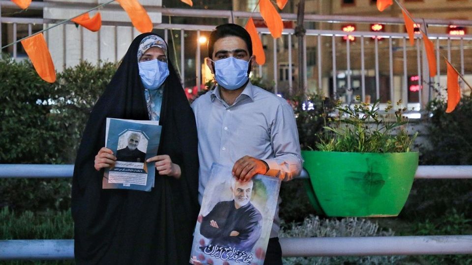 جشن پیروزی هواداران آیت‌الله رئیسی - میدان ولیعصر (عج)