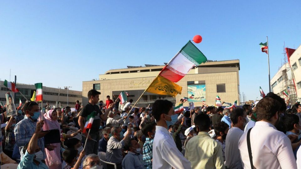 جشن پیروزی حامیان سید ابراهیم رئیسی در مشهد