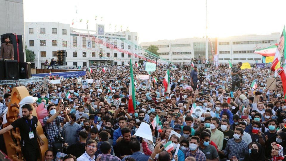 جشن پیروزی حامیان سید ابراهیم رئیسی در مشهد