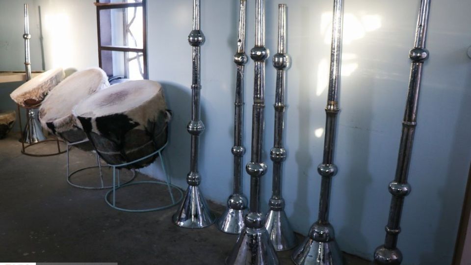 نقاره‌زنی در آستانه میلاد حضرت رضا(ع)