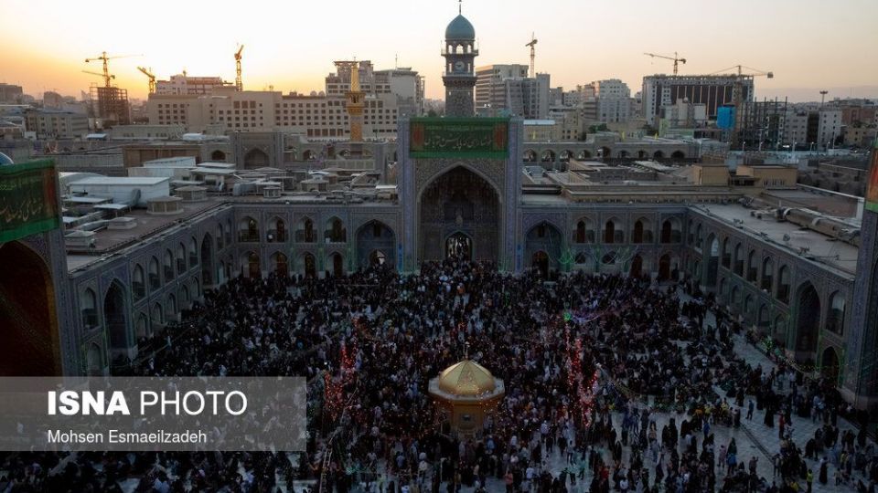 نقاره‌زنی حرم مطهر رضوی در آستانه میلاد باسعادت امام رضا(ع)