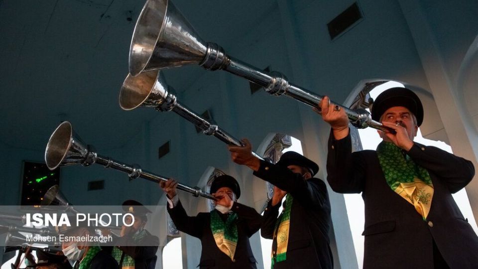 نقاره‌زنی حرم مطهر رضوی در آستانه میلاد باسعادت امام رضا(ع)