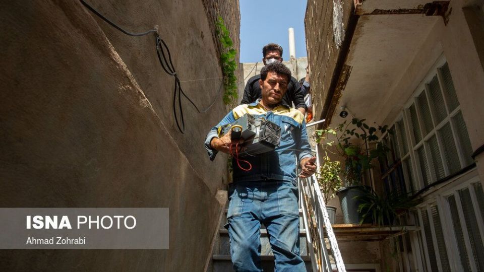 کشف و جمع آوری دستگاه استخراج رمزارز در منازل مسکونی - قم