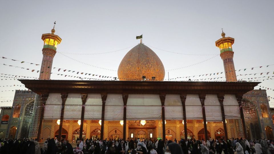 جشن ولادت حضرت امام رضا - حرم مطهر حضرت شاهچراغ (ع)