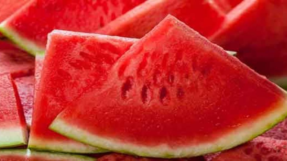 خوراکی‌هایی که نقش کولر را برای بدن ایفا می‌کنند