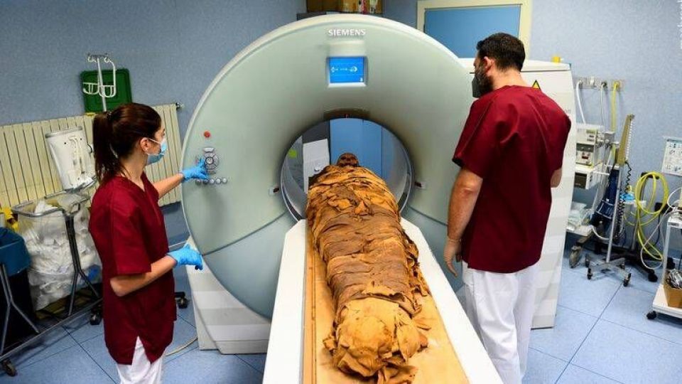 سی تی اسکن از یک مومیایی