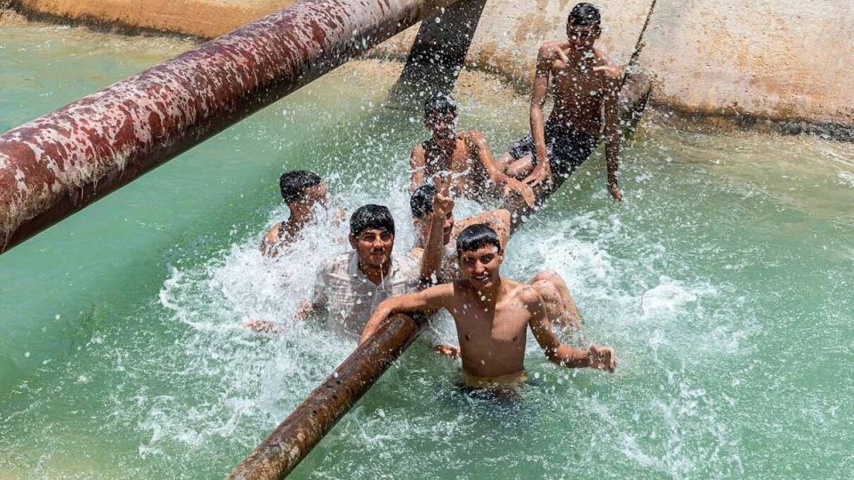 فرار از گرمای تابستان بوشهر