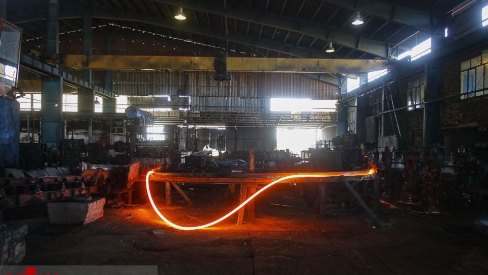 احیای واحد‌های تولیدی تعطیل و نیمه تعطیل با مساعدت دستگاه قضایی