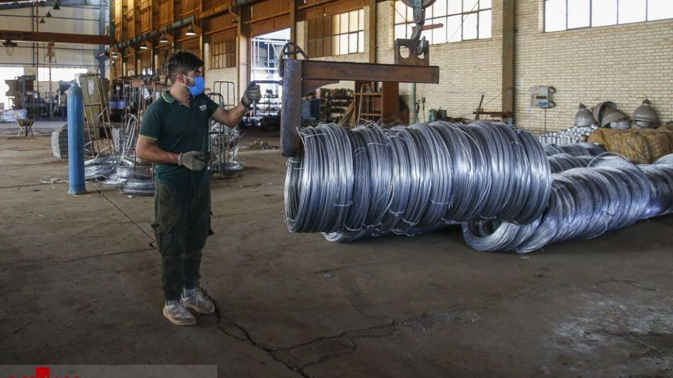 احیای واحد‌های تولیدی تعطیل و نیمه تعطیل با مساعدت دستگاه قضایی