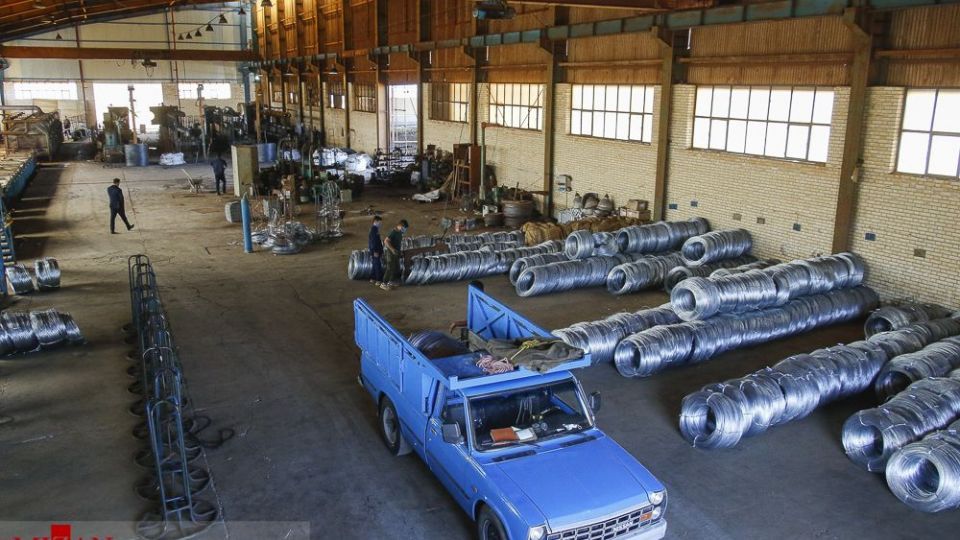 احیای واحد‌های تولیدی تعطیل و نیمه تعطیل با مساعدت دستگاه قضایی