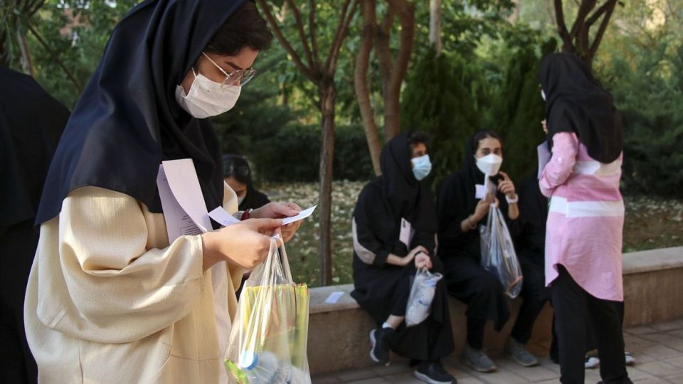 آزمون سراسری ۱۴۰۰ - گروه آزمایشی هنر