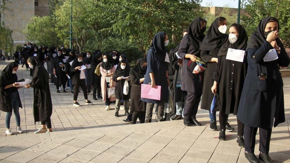 آزمون سراسری ۱۴۰۰ - گروه آزمایشی هنر