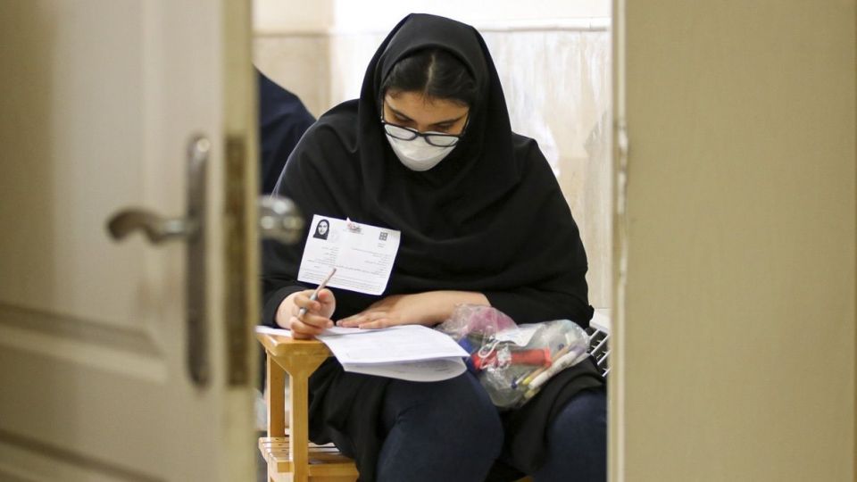 آزمون سراسری ۱۴۰۰ - گروه آزمایشی هنر