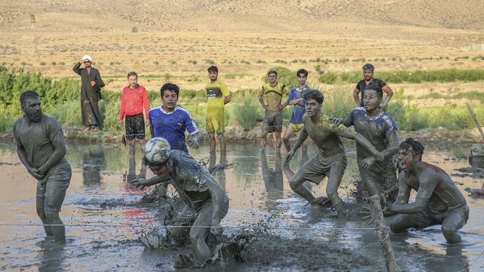 فوتشال رودبال استهبان