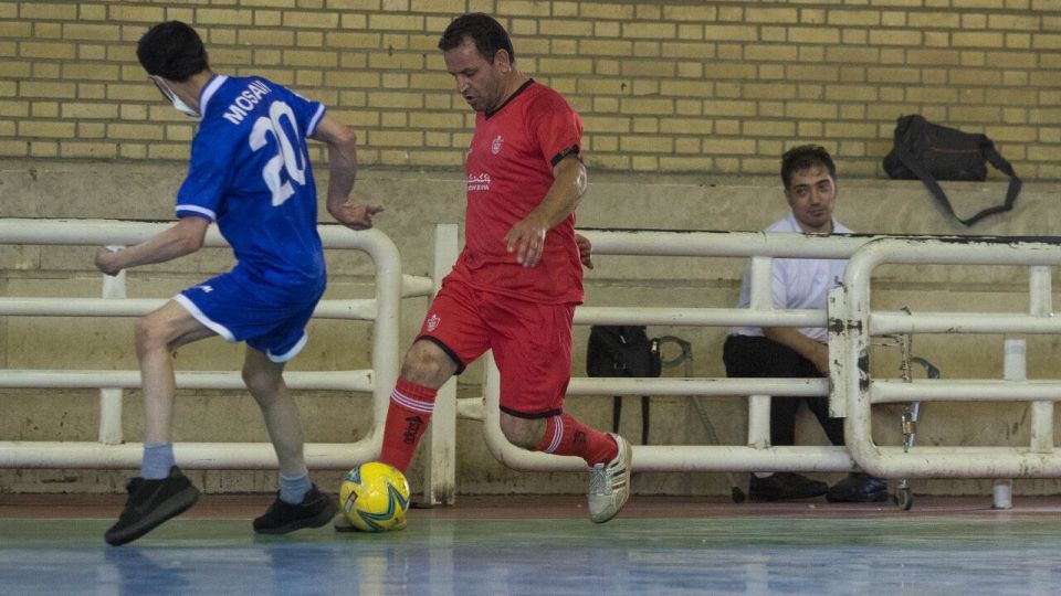 فوتبال معلولین