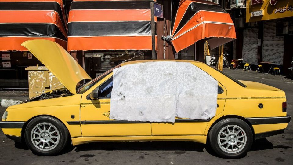 زیر تیغ گرمای تابستان