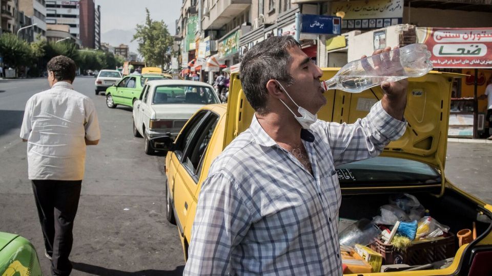 زیر تیغ گرمای تابستان